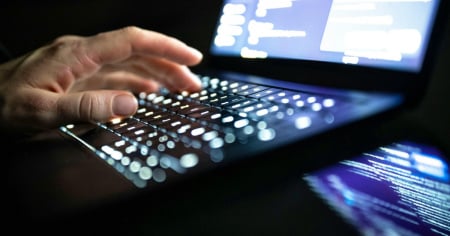 E se i nostri agenti segreti vengono scoperti? Campanelli d’allarme a Berna