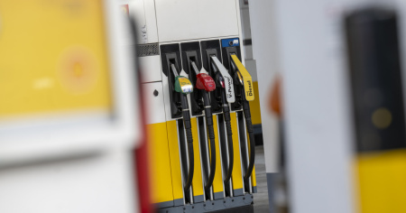 Pieno sempre più caro e diesel a un centesimo da nuovo record