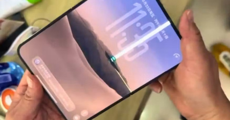 Aperto giusto due volte: «Lo schermo si è crepato!», e ciao ciao all'iPhone da 2'000 fr.