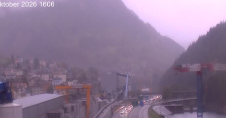 È ancora tempo di code al San Gottardo