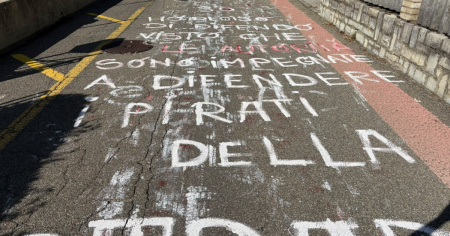 La protesta della signora Patrizia: «So che non dovevo, ma l'ho fatto con il cuore»