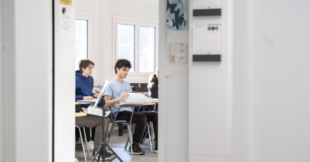 Liceo, abolizione dei livelli e nuova griglia oraria: «Le riforme hanno funzionato?»