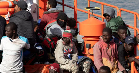 Canarie, almeno 688 migranti arrivati in 24 ore