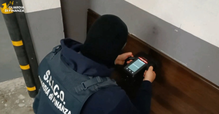 Blitz antimafia tra Italia, Svizzera e Spagna: 30 arresti