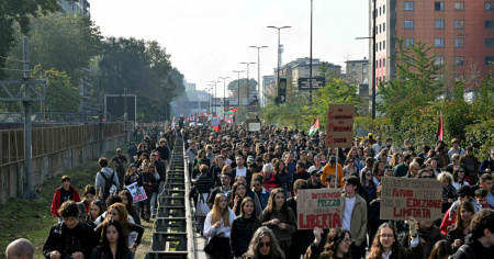 Sciopero generale, a Milano in 30mila invadono la Tangenziale Est