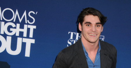 È morto a 34 anni RJ Mitte, l'attore di «Breaking Bad»
