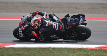 Martin terzo e nuovo leader del Mondiale, Marquez solo sesto