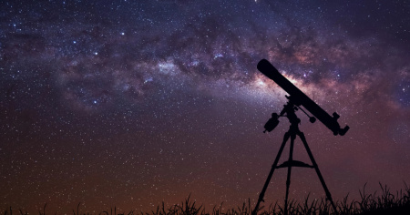 Saturno domina il cielo di ottobre