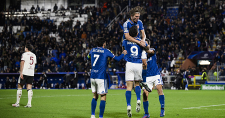 Un Como straripante umilia lo United