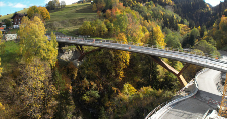 Inaugurato il nuovo ponte sul St. Petersbach: un'opera da 7,5 milioni