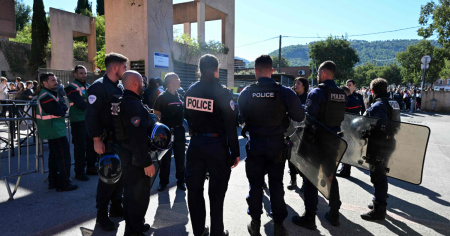 Spari contro un direttore di scuola media: fermato un 14enne