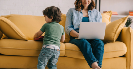 Ritornare al lavoro dopo la maternità? C'è una serie di incontri per capire come