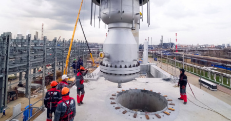Dalla Russia petrolio e gas all'UE per 321 miliardi di dollari