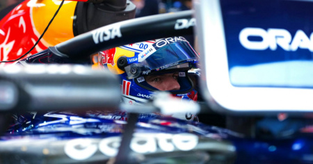 Verstappen torna a ruggire e si prende la pole in Malesia