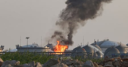 Nuovi incendi negli impianti Aramco in Arabia orientale