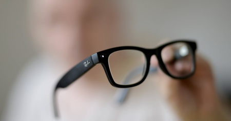 Filmati dagli occhiali smart, ecco quando è reato (e cosa si può fare)