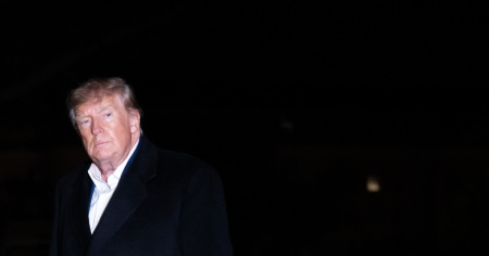 Dem pubblicano la testimonianza di Keul: «Trump mi ha stuprata brutalmente»