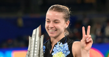 Maja Chwalinska trionfa a Wuhan: è il suo primo titolo WTA