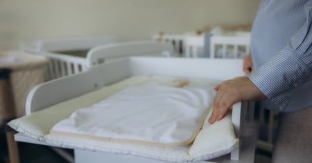 Lo studio: «Non si fanno più figli perché mancano case»